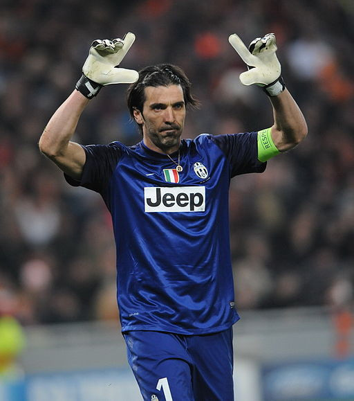 Buffon receives touching tributes from world's best on Twitter following retirement