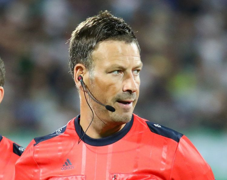 Clattenburg quits Premier League refereeing for good amidst controversy