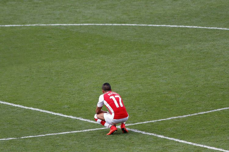 Sanchez targeted by Arsenal teammates for failed Man City transfer